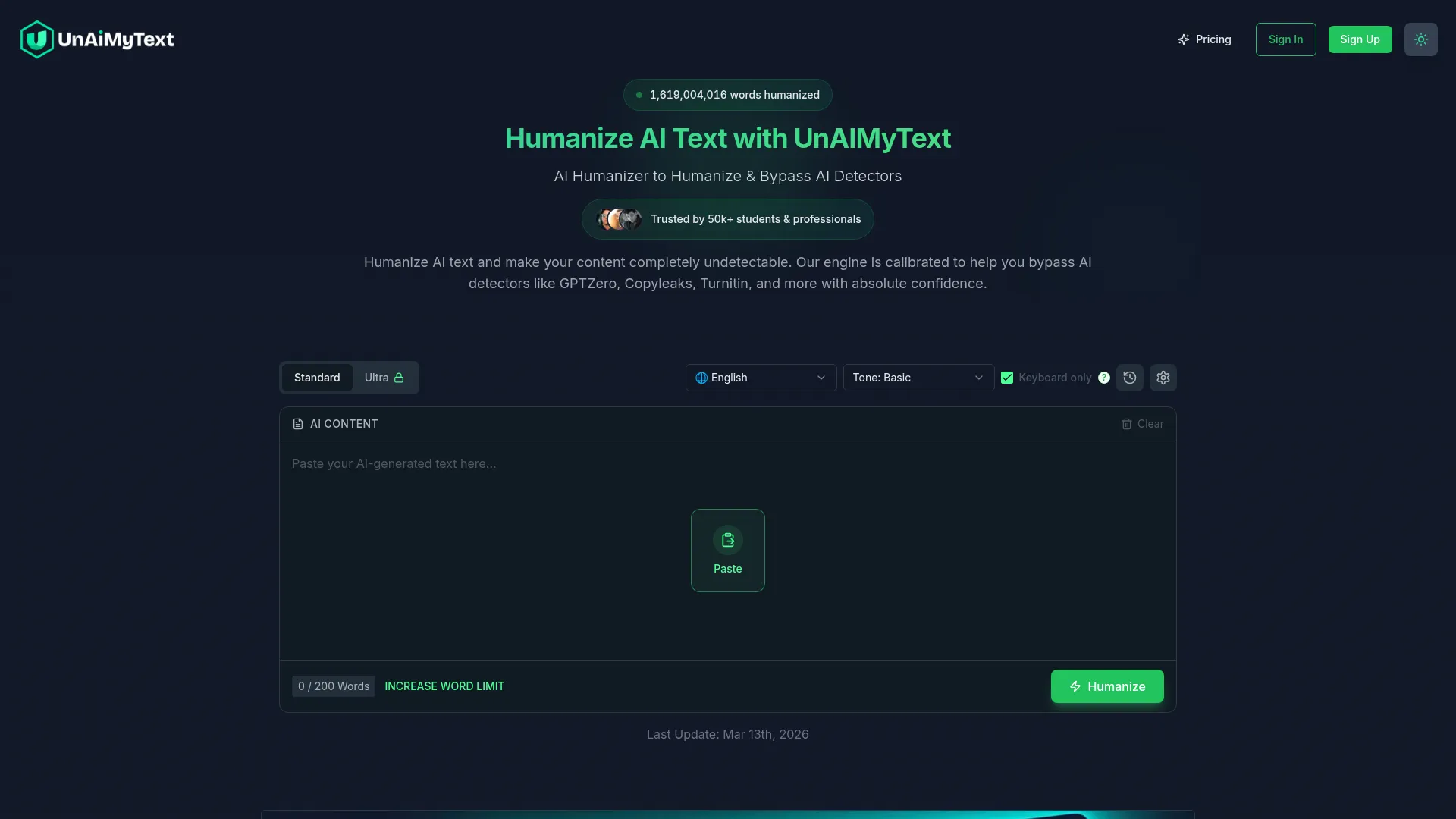 UnAIMyText Review - Homepage Screenshot